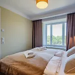 Prora - Strandapartment Mit Balkon - Horizont * Binz