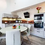 Prora - Strandapartment Mit Balkon - Horizont Апартаменты *