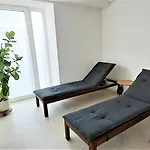 Prora - Strandapartment Mit Balkon - Horizont *
